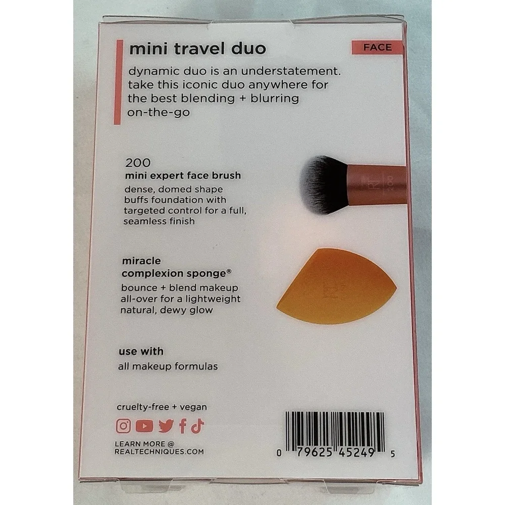 Real Techniques Mini Travel Duo Makeup Brush &‎ Sponge  Blending & Blurring Face